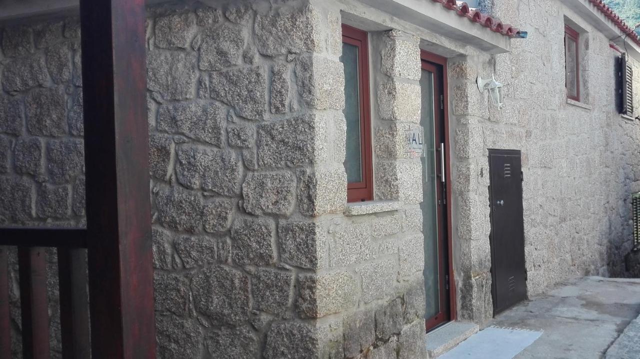 Geres, Mountain'S House - Casa Velha Guest House Cabril  エクステリア 写真
